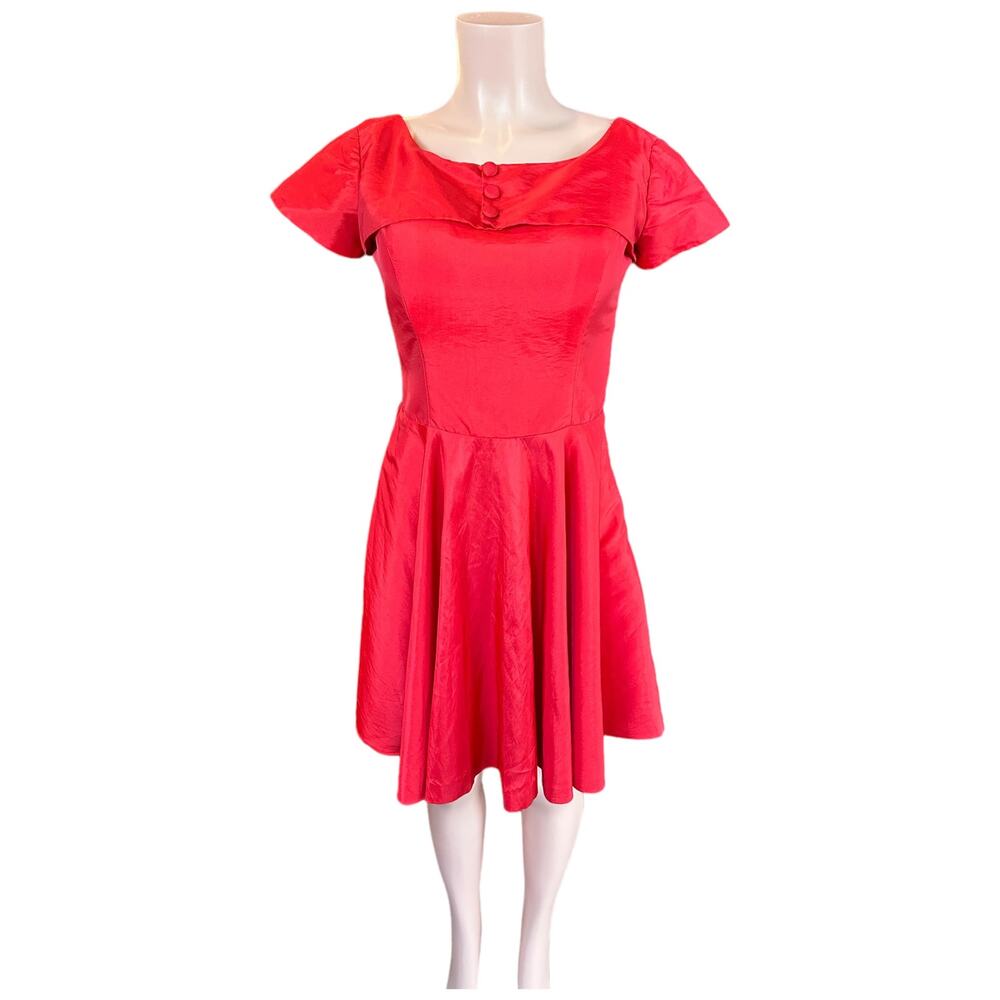 TS Couture Red Swing Dress Boat Neck Cap Sleeve Fit & Flare Above Knee Med/Large